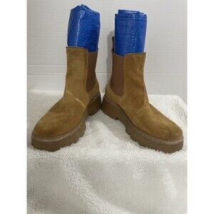 DOLCE VITA Womens Ankle Bootie Shoes  Size 6 medium Camel Suede Chelsea